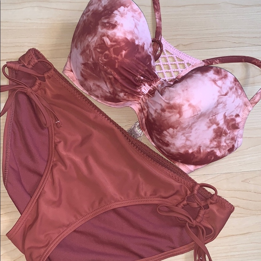 Shade & shore bikini set